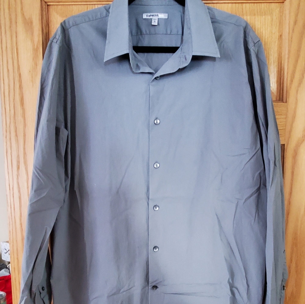 Men's Express Button Down